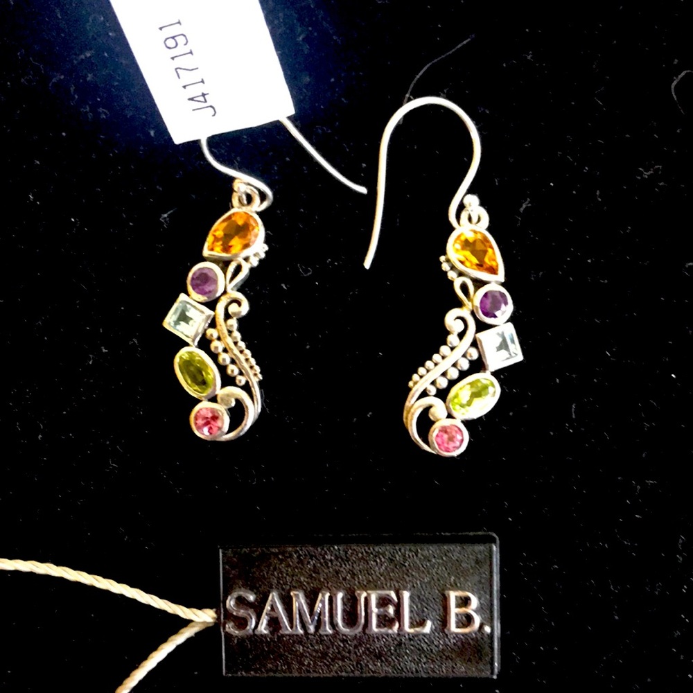 Earrings 0598